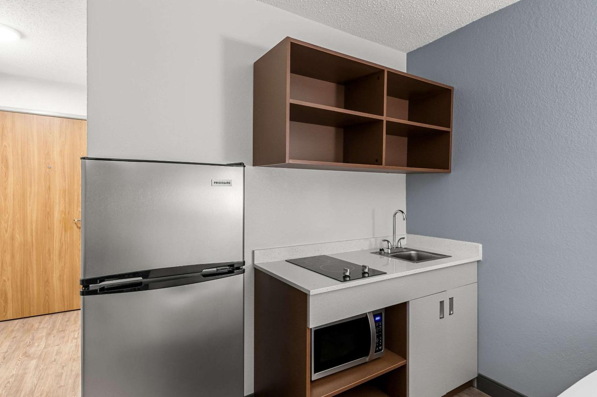 Suburban Studios Chester I-95 Ngoại thất bức ảnh