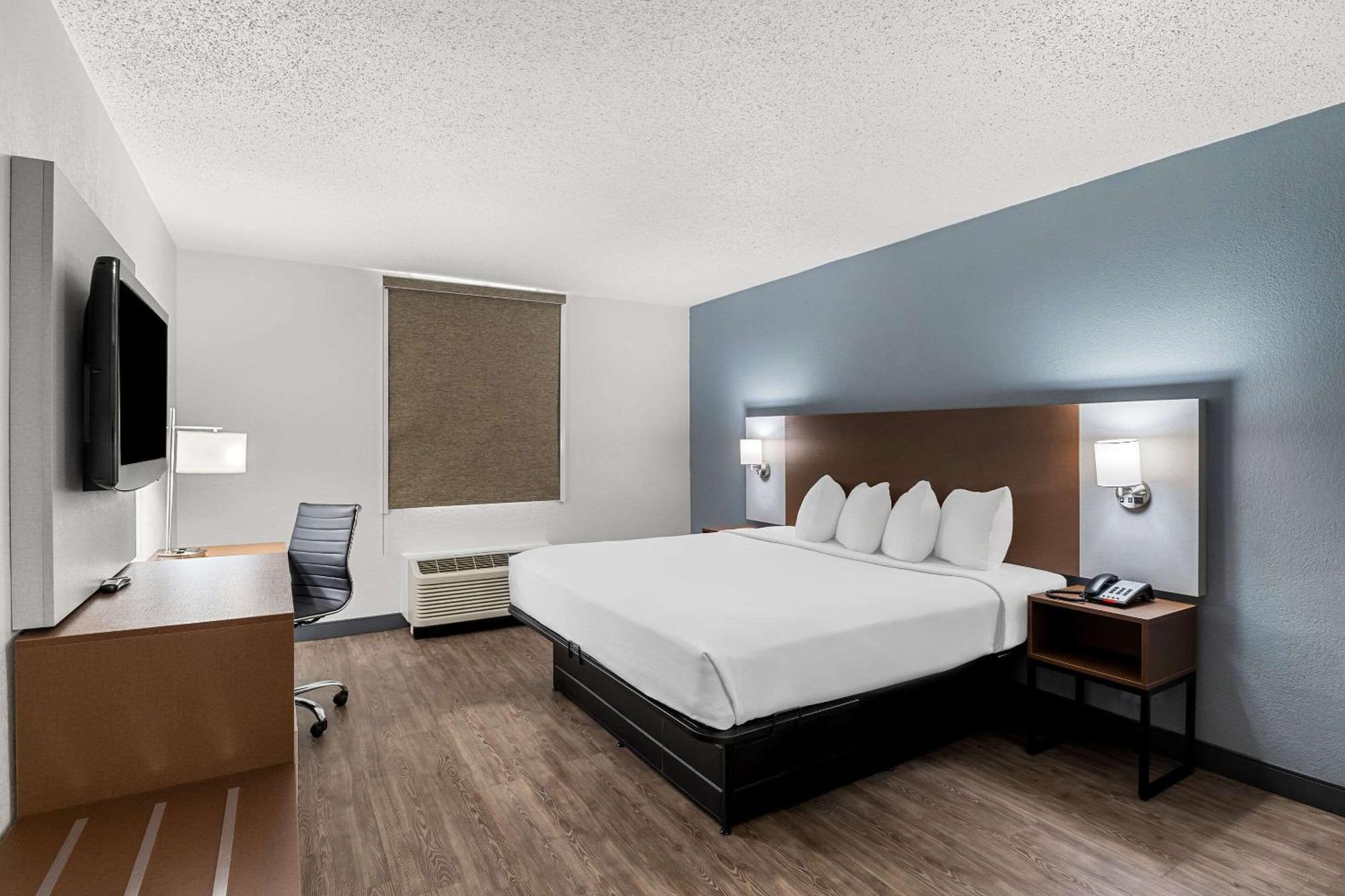 Suburban Studios Chester I-95 Ngoại thất bức ảnh