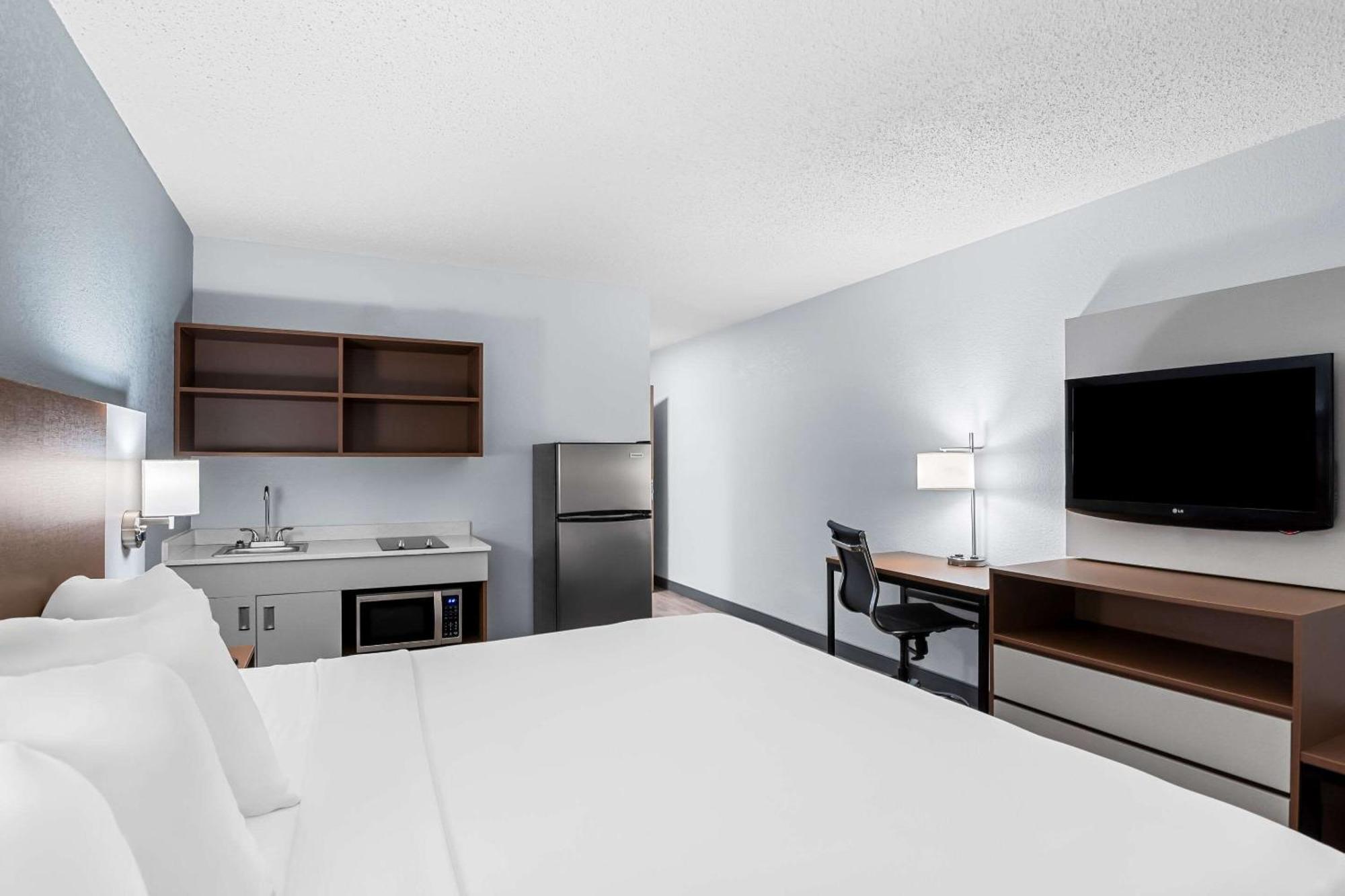 Suburban Studios Chester I-95 Ngoại thất bức ảnh